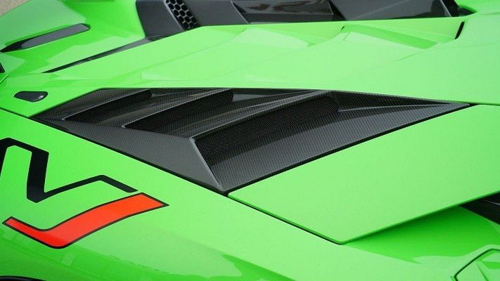 Photo of Novitec SIDE-AIR-INTAKE for the Lamborghini Aventador SVJ LP770-4 - Image 2